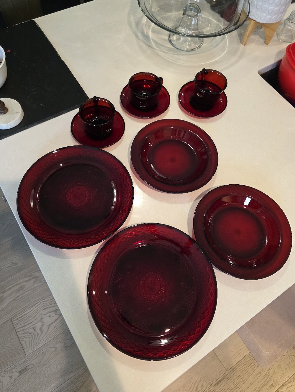 Deep Ruby Red Glass Dinnerware Set - 7 Piece